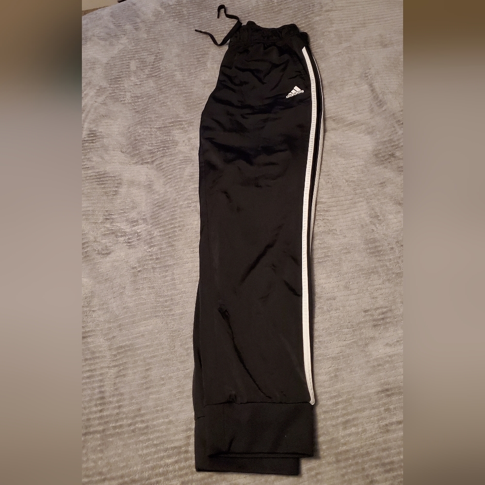Womens Adidas Joggers L